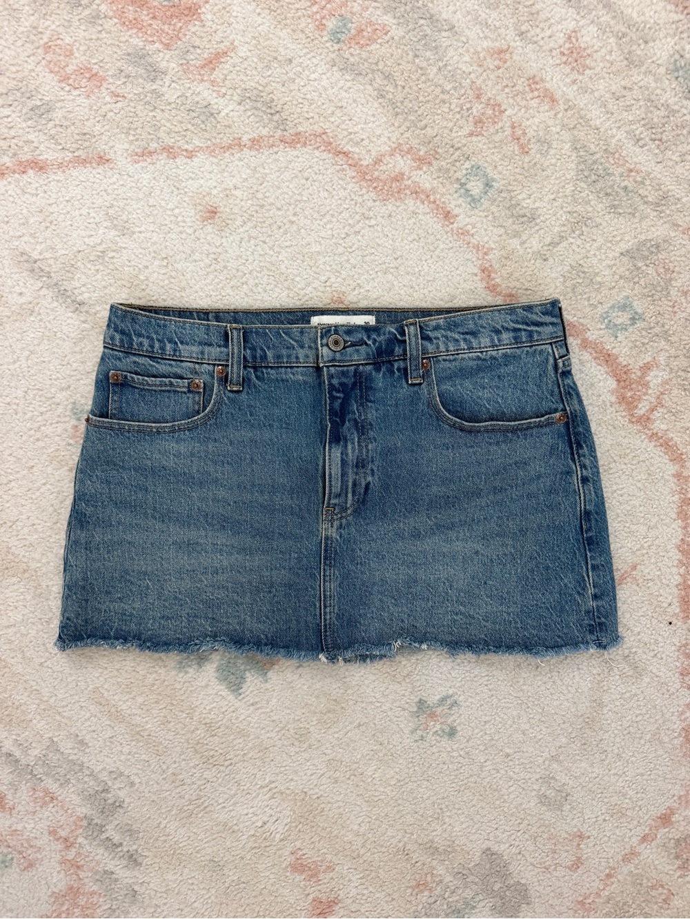 Abercrombie & Fitch Mid Rise Denim Mini Skirt size 30